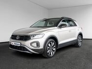 VW T-Roc, 1.5 l TSI MOVE T-Roc MOVE OPF FLA, Jahr 2023 - Rellingen