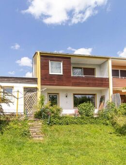 Renovierungsbedürftiges Doppelhaus sucht Prinzen zum Wachküssen! - Weilheim (Oberbayern)