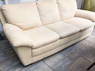 zu verschenken 3Sitzer Couch in hellbeige mit Alcantara bezogen - Montabaur