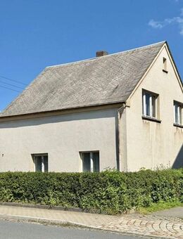 Gemütliches Einfamilienhaus in Neuoelsnitz mit Perspektive - Oelsnitz (Erzgebirge)