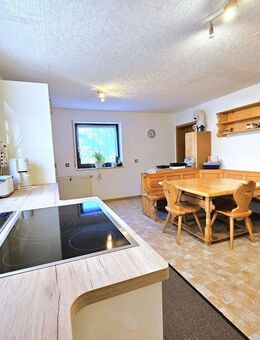 Großzügiges EFH mit Einliegeroption, Wellnessbad&Schwimmteich – Ideal für Familien&Mehrgenerationen - Schwabmünchen