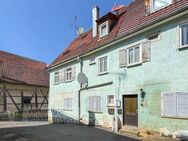 Zentrale Lage - 3-Zimmer-Wohnung im Altbau - Dagersheim - Böblingen