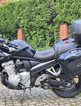 Suzuki Bandit GSF-1250 SA, 26.700 KM, HU/AU 07.2027, EZ 01/2009 Große Inspektion 07.2027 - Berlin
