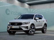 Volvo XC40, B3 Core, Jahr 2024 - München