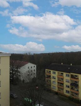 Ein Meisterwerk von Hans Scharoun - Renovierungsbedürftige 3,5-Zimmer-Penthousewohnung - Böblingen