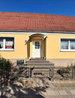 Charmantes Einfamilienhaus mit Ausbaureserve im Herzen von Gützkow unweit der Ostsee und Greifswald! - Gützkow