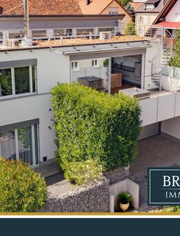 BRUMANI | Einfamilienhaus in Schallstadt mit möglicher ELW, Design-Ausstattung, Kamin und Terrasse - Schallstadt