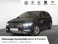 VW Passat Variant, 1.5 TSI Elegance R-Line IQ, Jahr 2023 - Berlin