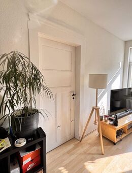 provisionsfreie wunderschöne 2-R-Whg. mit Balkon - Leipzig