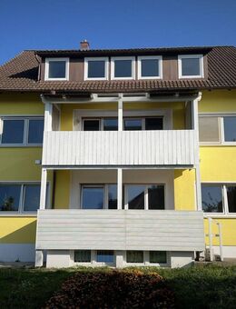 Monteurshaus mit 28 Betten – Fest vermietet an Firma für 10.500 € mtl. Mehrfamilienhaus in Schwabach mit 4 Wohneinheiten, 3 Garagen und ca. 297 m² - Schwabach