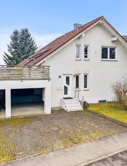 Vielseitiges Einfamilienhaus/Zweifamilienhaus mit großem Grundstück in Riedlingen-Neufra - Riedlingen