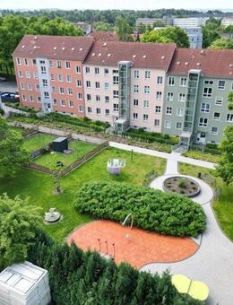 Balkon / Großes Bad / Modern - Chemnitz