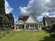 Einfamilienhaus mit Einliegerwohnung, Südterrasse und großzügigem Garten in Bad Schwartau-Kaltenhof - Bad Schwartau