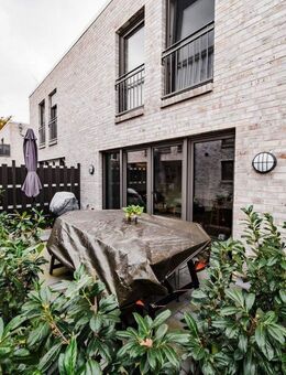 TOP Renditeobjekt: vermietete Doppelhaushälfte -sofortige Einnahmen garantiert! - Oldenburg