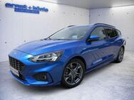 Ford Focus Turnier 1.0 EcoBoost Start-Stopp-System ST-LINE *LED*HEADUP*NAVI - Freiburg (Breisgau)