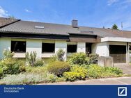 Bungalowstil trifft Reihenmittelhaus: Herrliches Wohnen mit großem Garten nahe Universitätsviertel - Augsburg