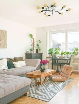 Wohnen über den Dächern von Belecke - Gepflegte 3-Zimmer-Wohnung mit Balkon und Garage - Warstein