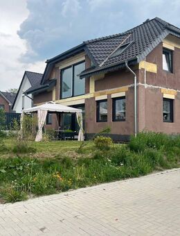 Modernes Einfamilienhaus mit Gestaltungspotenzial in bevorzugter Lage von Bad Laer - Bad Laer