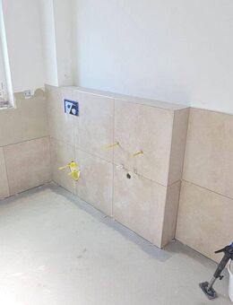 Helle 3 Zimmerwohnung mit Tageslichtbad Photovoltaikanlage - Grevenbroich