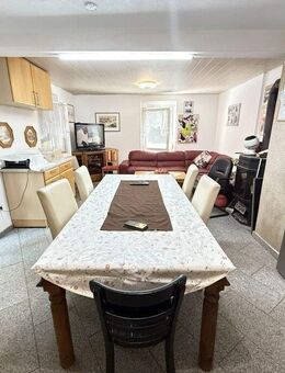 *KEINE KÄUFERPROVISION* - Einfamilienhaus mit großem Grundstück in Massenbach - Schwaigern