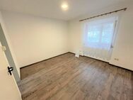 1- Zimmer-Wohnung mit Stellplatznutzung, Gartenmitbenutzung in ruhiger Wohnlage in 92369 Sengenthal bei Neumarkt - Sengenthal