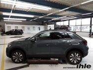 VW T-Roc, 2.0 TDI Move Gar 04 2029, Jahr 2024 - Hohenwestedt