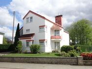 HOCHWERTIGES 1-FAMILIENHAUS mit ELW DER EXTRAKLASSE MIT GARTEN UND DOPPELGARAGE IN BESTER VORORT-WOHNLAGE VON 66955 PIRMASENS-ERLENBRUNN - Pirmasens