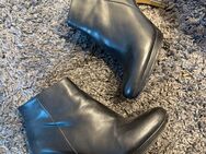 Buffalo Stiefeletten Gr. 39 schwarz - Menden (Sauerland) Zentrum