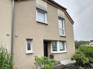 Platz für die ganze Familie - Charmantes Reihenendhaus in ruhiger Lage mit Garten und Garage in Bielefeld-Brackwede - Bielefeld