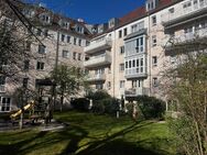 MAIER - Ruhig und zentral! Großartige 2-Zi-Whg mit EBK, Aufzg und TG! - München