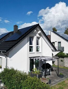 Modernes Wohnglück mit Stil - Freistehendes Einfamilienhaus in ruhiger Lage Hövelhof - Hövelhof (Sennegemeinde)