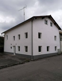Vollständig renoviertes und modernisiertes 5-Zimmer-Einfamilienhaus in Eichendorf - Eichendorf