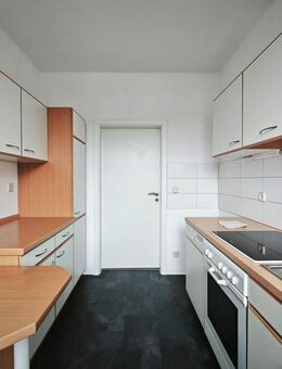 ZWEI ZIMMER mit EINBAUKÜCHE - Kitzscher