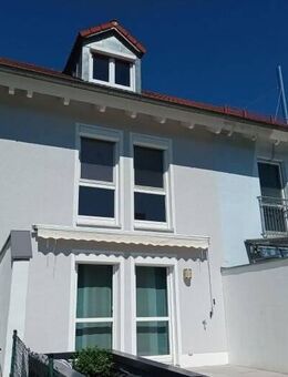 +++Geräumiges Reihenhaus mit Einbauküche in zentraler Lage+++ - Schrobenhausen