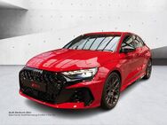 Audi RS3, Sportback onic, Jahr 2022 - Ulm