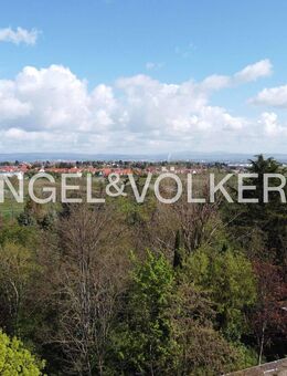 Exklusives Baugrundstück mit fantastischem Blick zum Taunus in Mainz Lerchenberg - Mainz