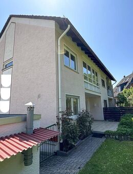 Gepflegte DHH mit Küche und Garage in Ruhelage von Falkenstein - Königstein (Taunus)