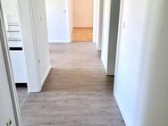 Bezugsfreie 3 Zimmer-Wohnung mit großem Balkon in Neuperlach - München