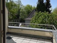 Helle 4,5 Zimmer DG-Maisonette-Wohnung mit Dachterrasse in Top-Lage von S-Vaihingen kurzfristig frei! - Stuttgart