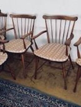 Schöne Stühle, Esszimmer, Holz, zu verschenken - Berlin