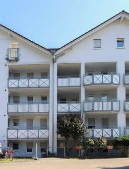 Top-Aussichtslage: 3-Zimmer-Wohnung mit Balkon, Aufzug, Tiefgarage & Stellplatz - Reichenbach (Fils)