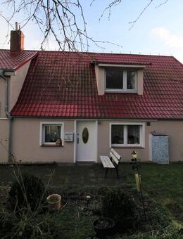 Resthof mit 2 Wohnungen in Alleinlage - Bordelum