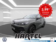 VW Tiguan, R-LINE BLACK STYLE ETSI ( RADAR, Jahr 2024 - Osnabrück