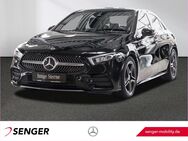 Mercedes A 200, Limousine AMG Line Ambiente, Jahr 2020 - Beckum