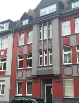 Charmante, offene Dachgeschosswohnung mit zwei Schalfzimmern, nähe Phönixsee - Dortmund