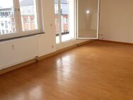 Helle freundliche Dachgeschosswohnung mit großem Balkon, ideal für ein junges Paar - Würselen
