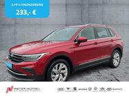 VW Tiguan, 1.5 TSI MOVE 5JG 18Z, Jahr 2023 - Kulmbach