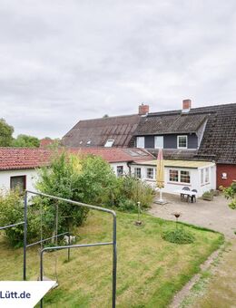 Große Doppelhaushälfte in 24329 Sasel | Lütt Immobilien | Ihr Immobilienmakler in Kiel - Rantzau