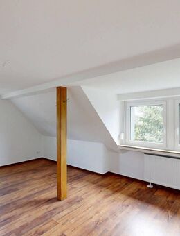 2-Zimmer-Dachgeschosswohnung mit Tageslichtbad in Hamm-Heessen - Hamm