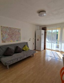Moderne Sonnenwohnung mit West-Balkon in einer Stadtvilla! - Berlin
